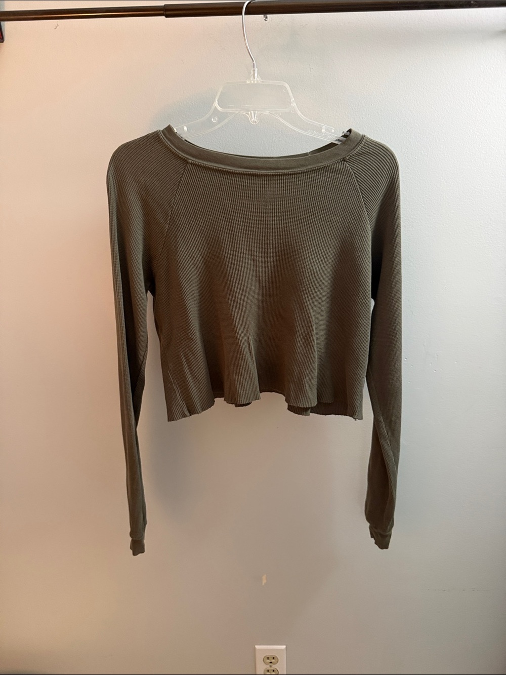 Source Unknown Olive Ribbed Cropped Boatneck Sweatshirt
